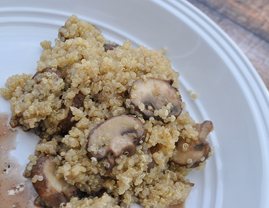 Quinoa with Garlic and Mushrooms