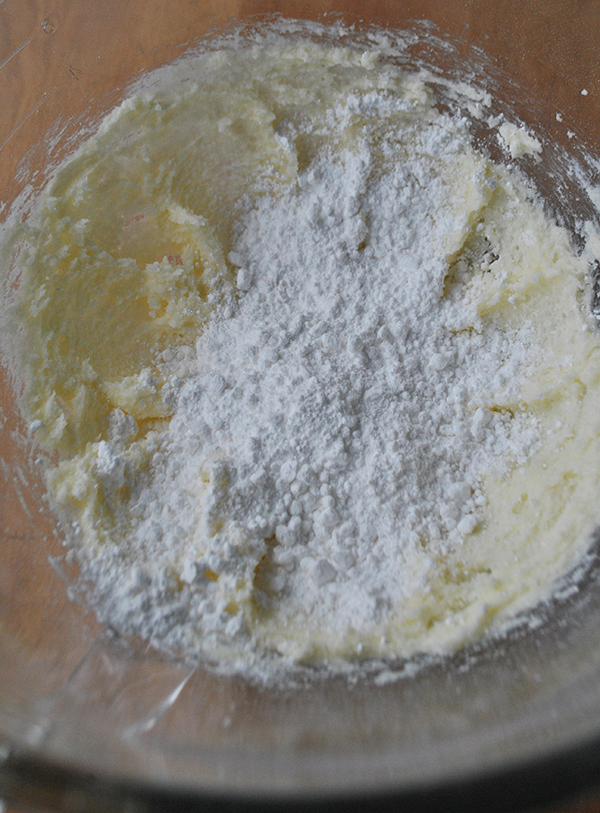 eggnog sugar cookie batter