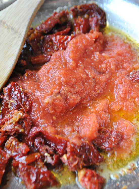 sun dried tomato sauce